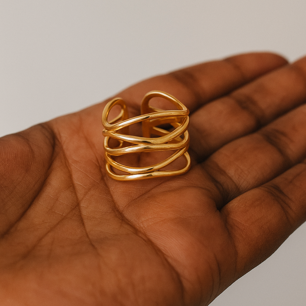 Anel Dourado Maré Serena