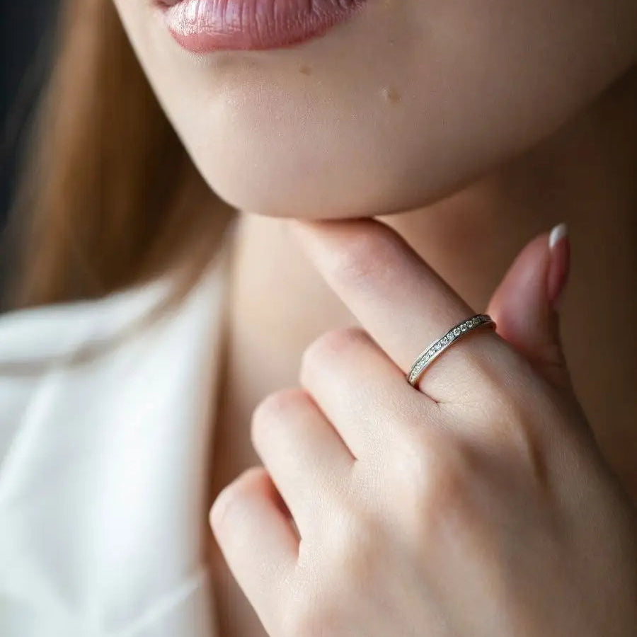 Anel Solitário Clássico, Anel Cravejado com Zircônias, Aliança Eternity, Anel de Prata Fino, Anel Clássico Brilhante, Anel Life Aparador, Anel Solitário em Prata 925, Anel Life Glam, Aliança de Namoro, Aliança de Casamento, Anel Cravejado com Zircônias, Anel Classic, Anel Feminino Clássico em Prata, Anel Feminino Brilhante, Anel em Prata 925.