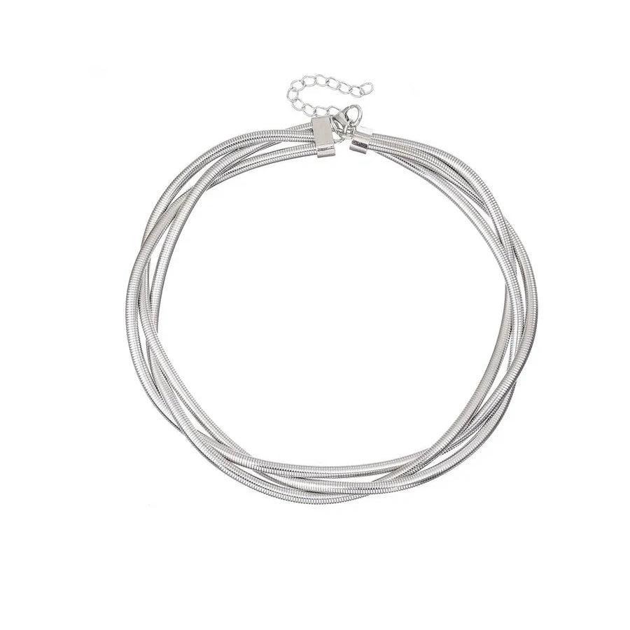 Collar Metal Vintage Genial, Gargantilha Flexível DA-FACC , Colar De Cobra Dobrável, Colar Chique De Metal Com Osso De Cobra, Colar Metal Vintage Descolado, Novo Colar Enrolado Em Camadas Douradas Estilo, Colar Multifio Três Camadas, Colar Feminino Vintage Daily, Chocker Mental, Triple Snake Chain Choker, Colar Gargantilha Colar Retrô, Choker Tripla | Prateada, Colar Choker Feminino Prata, Colar Choker Feminino Dourado, Choker Feminino em Metal, Choker Feminino Snake, Colar Choker Feminino Camadas, Colar Fe