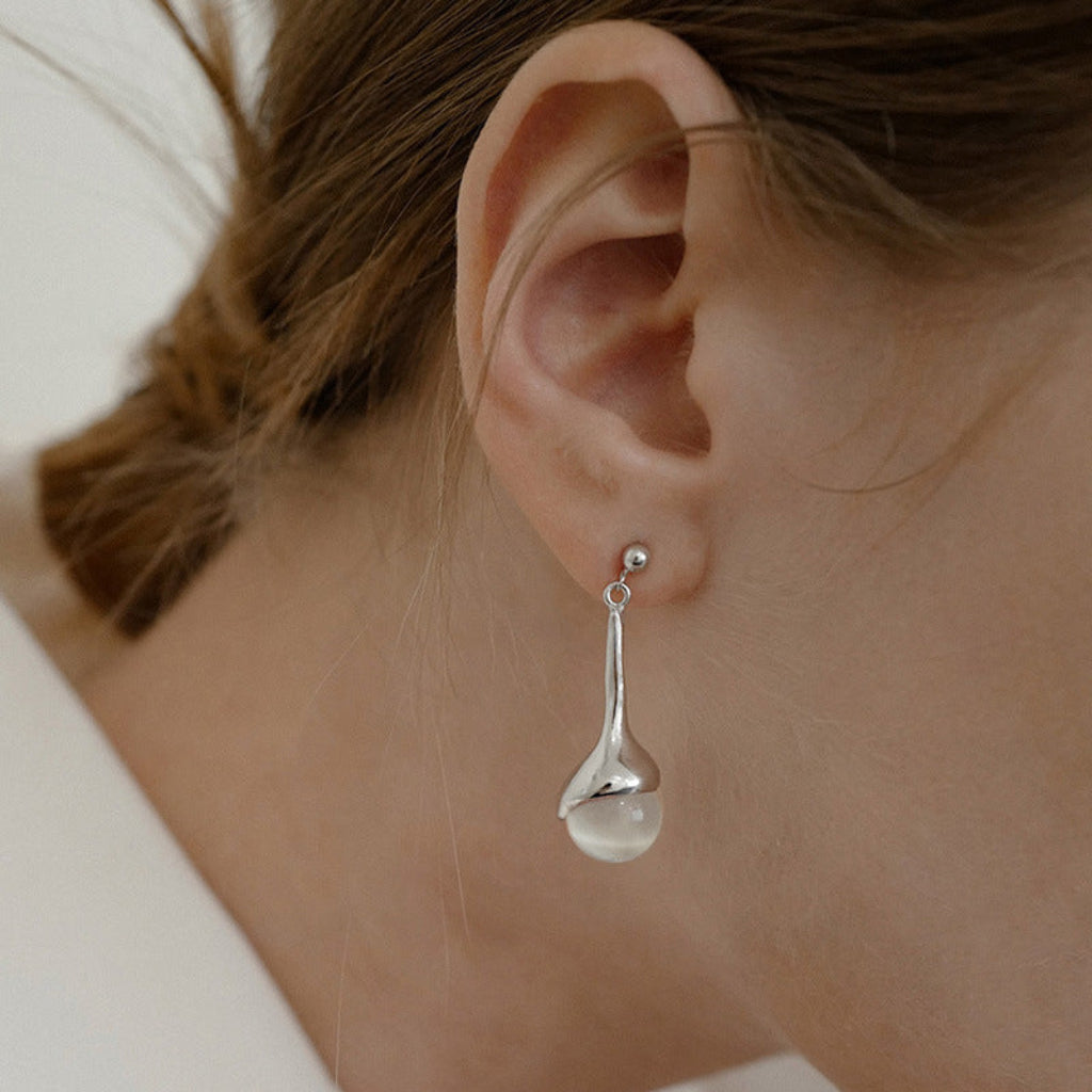 Pendentes Noivas Something Blue Removíveis em Prata 925 com Pérola e Topázios Incolores, Brinco Wave em Prata 925 com Topázio Azul e Topázios Incolores, Brinco Spring em Prata 925 com Topázios London e Topázios Sky, Brinco Life Aspen em Prata 925 com Pedras Incolores, Jeulia Classic Infinity Twist Earrings Round Cut Sterling Silver, Brinco Life My Rose Topázios Com Banho Ouro Rosé, Brinco Gota Brilhante com Moissanite – Ouro Branco 18k, Brinco Life Rosé Pedras da Lua e Topázios, Brinco Life Aspen em Prata 9