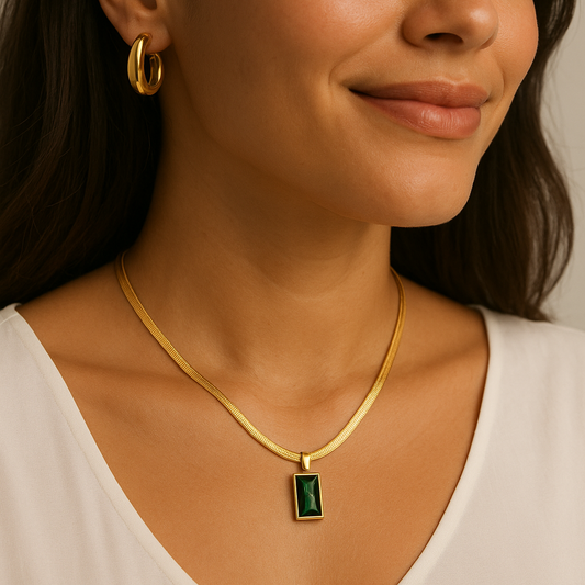 Colar Emerald Luxe Ajustável